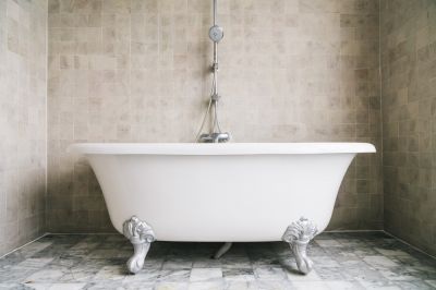 Give Your Bathtub an Updated Appearance!